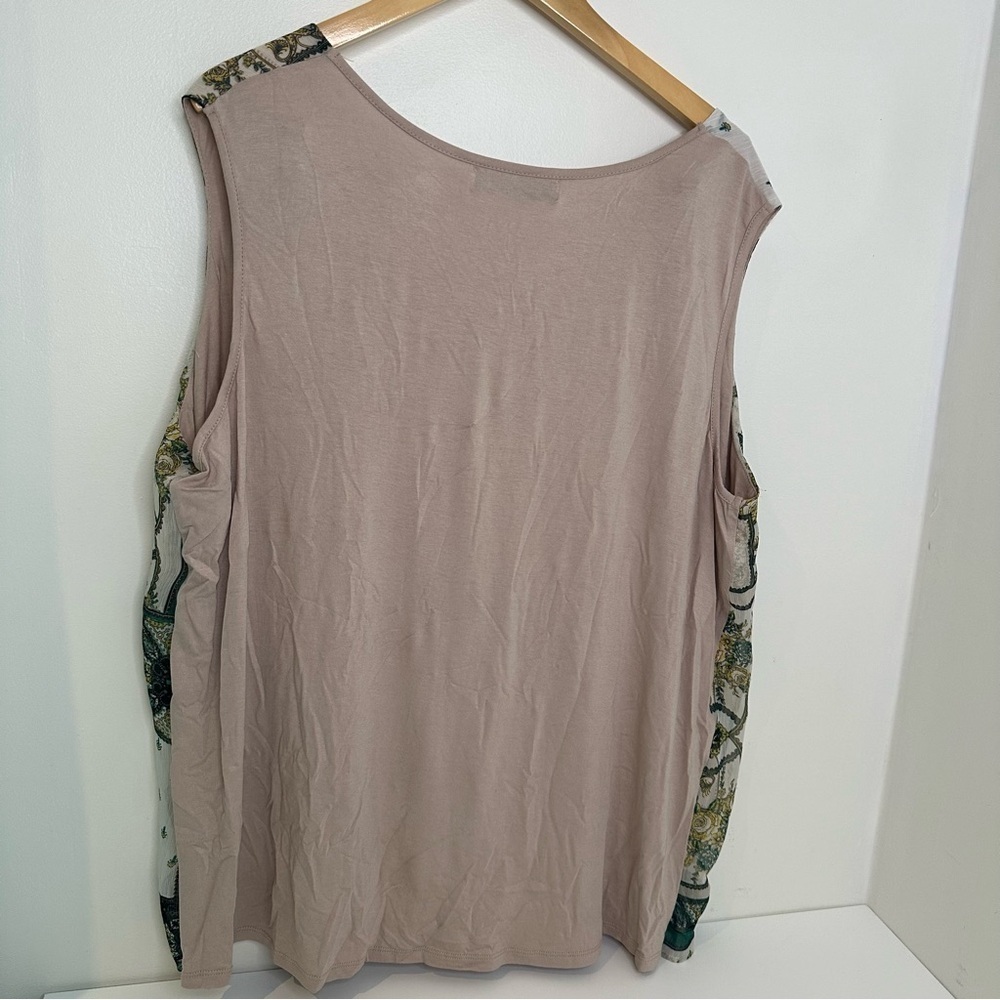 NWT Suzy Shier geometric Top women’s size XXL - Picture 4 of 5